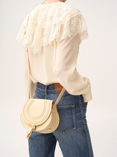Bolso saddle peque&ntilde;o Marcie de cuero granulado - 3