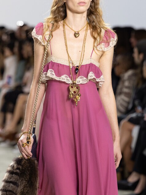 Look 32