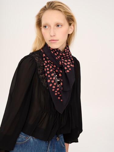 The Chlo&eacute; Spotted square scarf in silk - 3