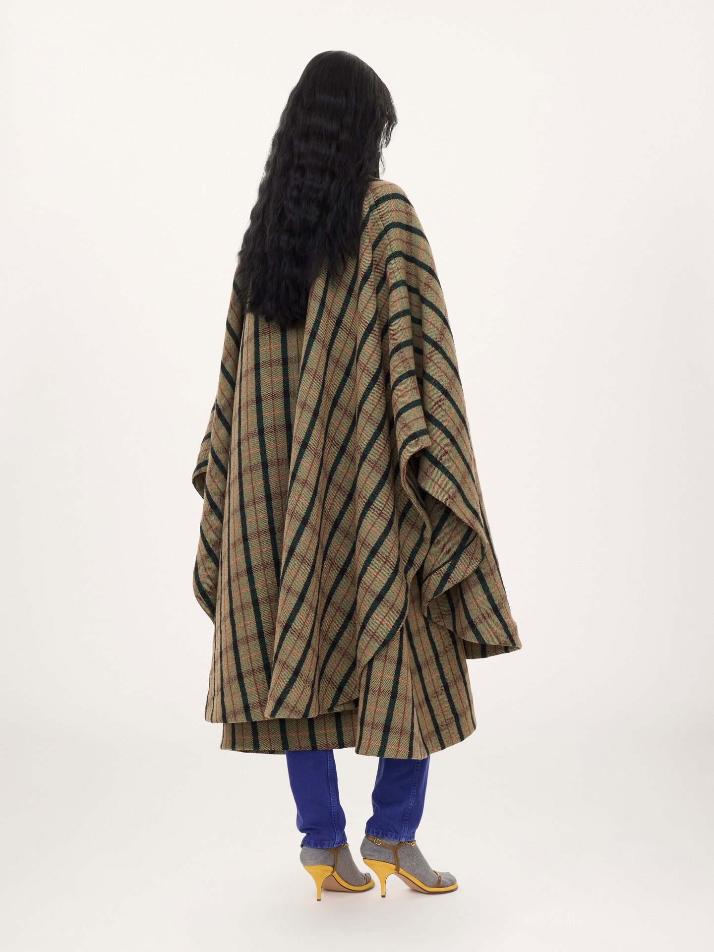 Manteau cape long &agrave; superpositions en laine bross&eacute;e &agrave; carreaux - 4.0
