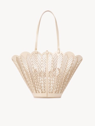 Chlo&eacute; Soleil basket bag in patent calfskin - 5