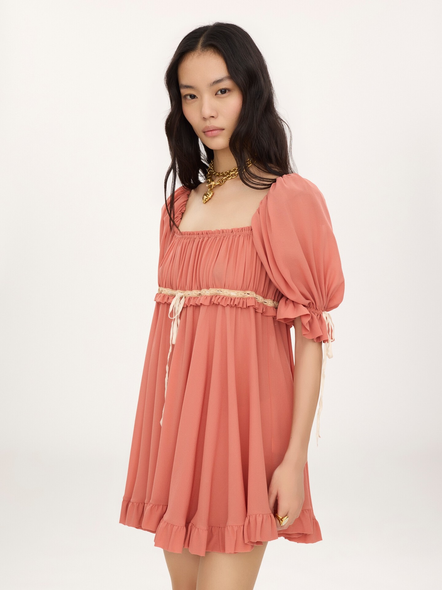 Puff-sleeve mini dress in silk georgette - 3.0