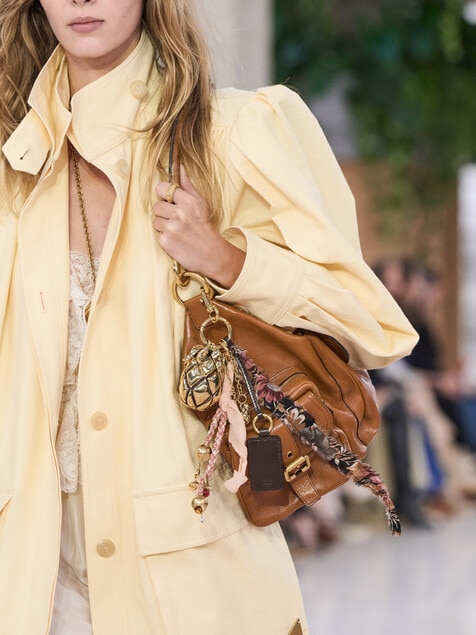 Look 15