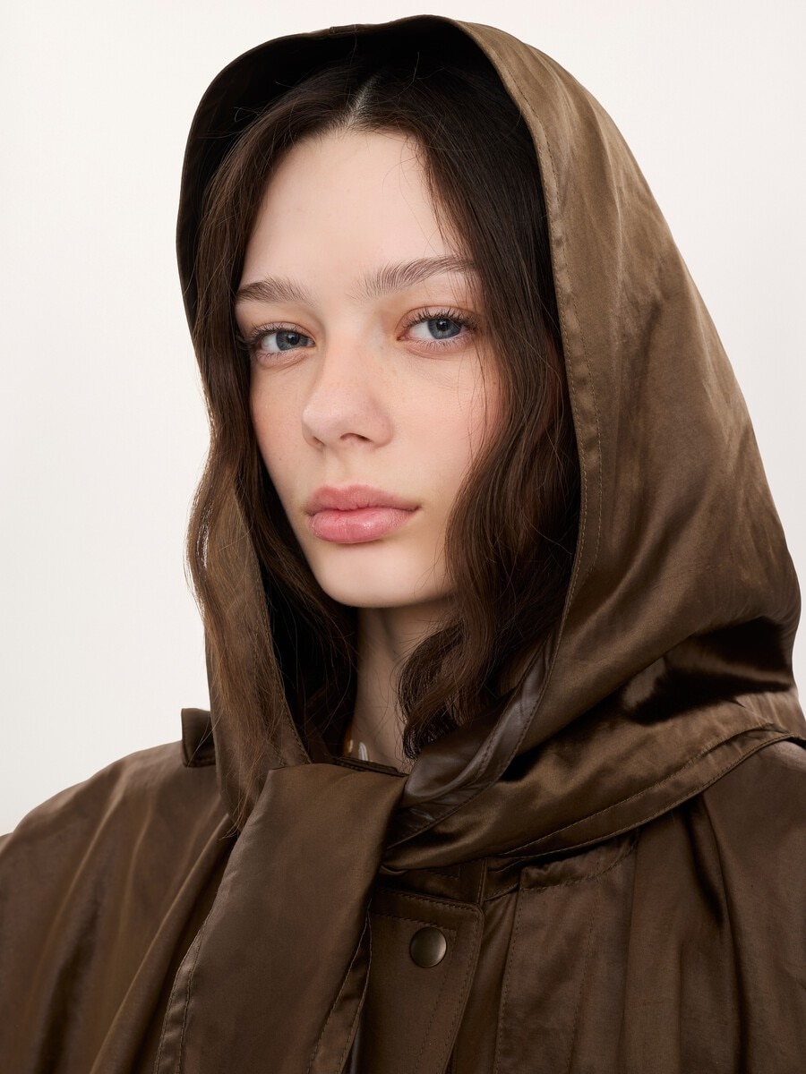 Hooded long cape coat in satin - 6