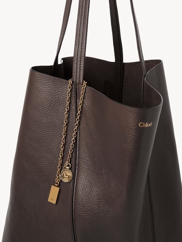 Large Chlo&eacute; Spin tote bag in grained leather - 6