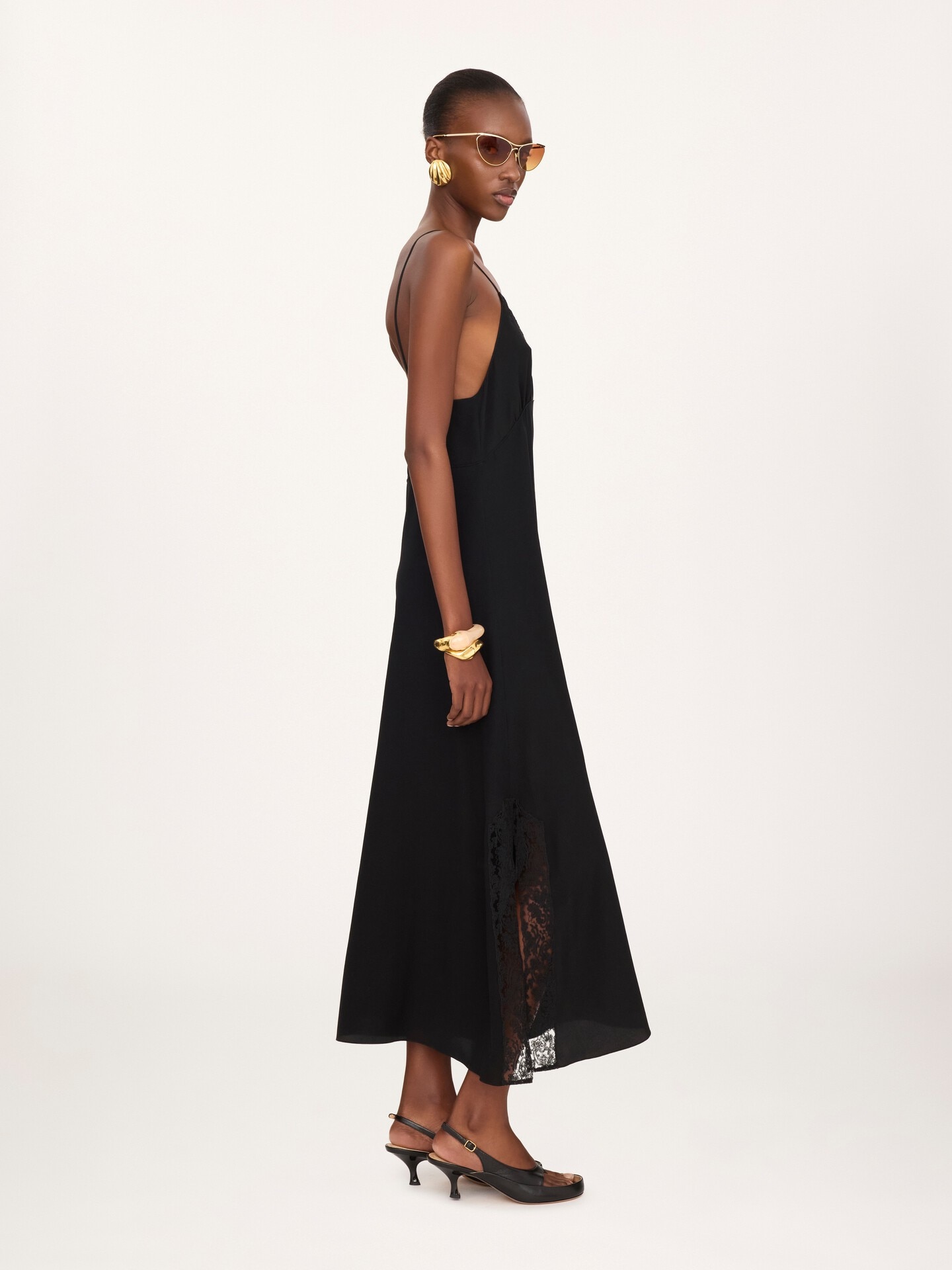 Robe lingerie longue en cr&ecirc;pe de chine et dentelle - 4.0