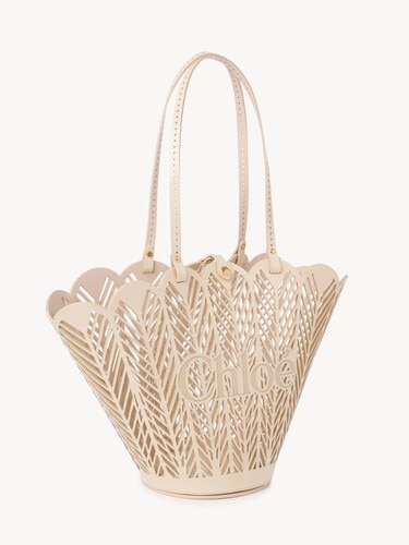 Chlo&eacute; Soleil basket bag in patent calfskin - 4