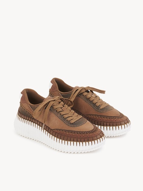 Nama sneaker