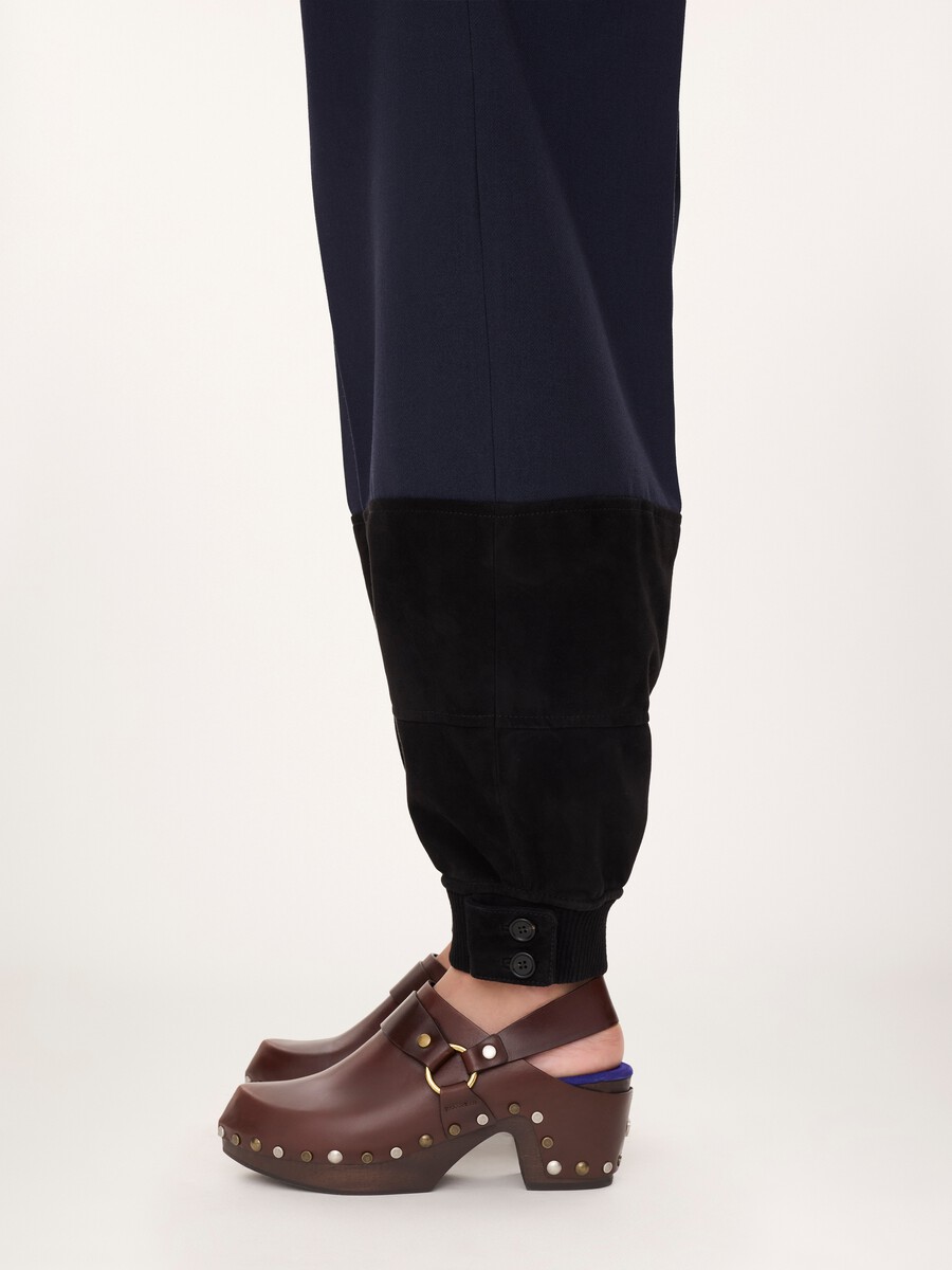 High-rise barrel pants in wool cr&ecirc;pe & suede leather - 6