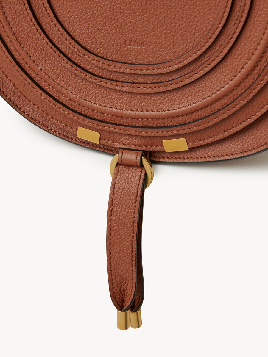 Bolso saddle Marcie de cuero granulado - 6