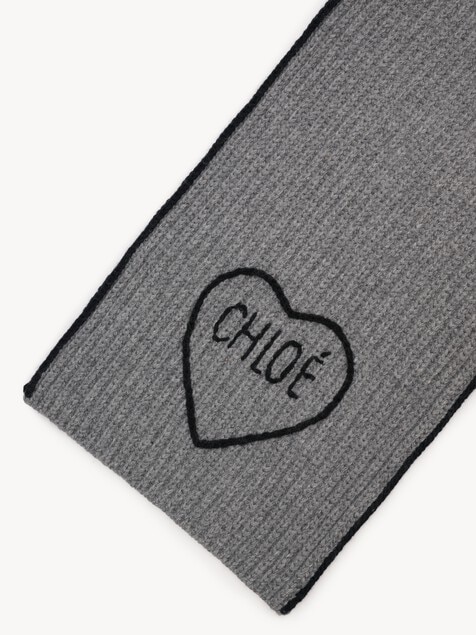 The Chlo&eacute; Encoeur scarf in wool & cashmere