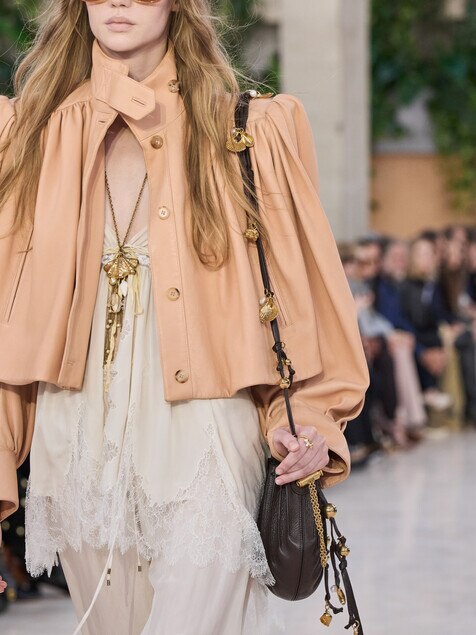 Look 13