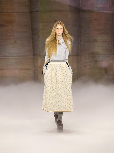 Look 18