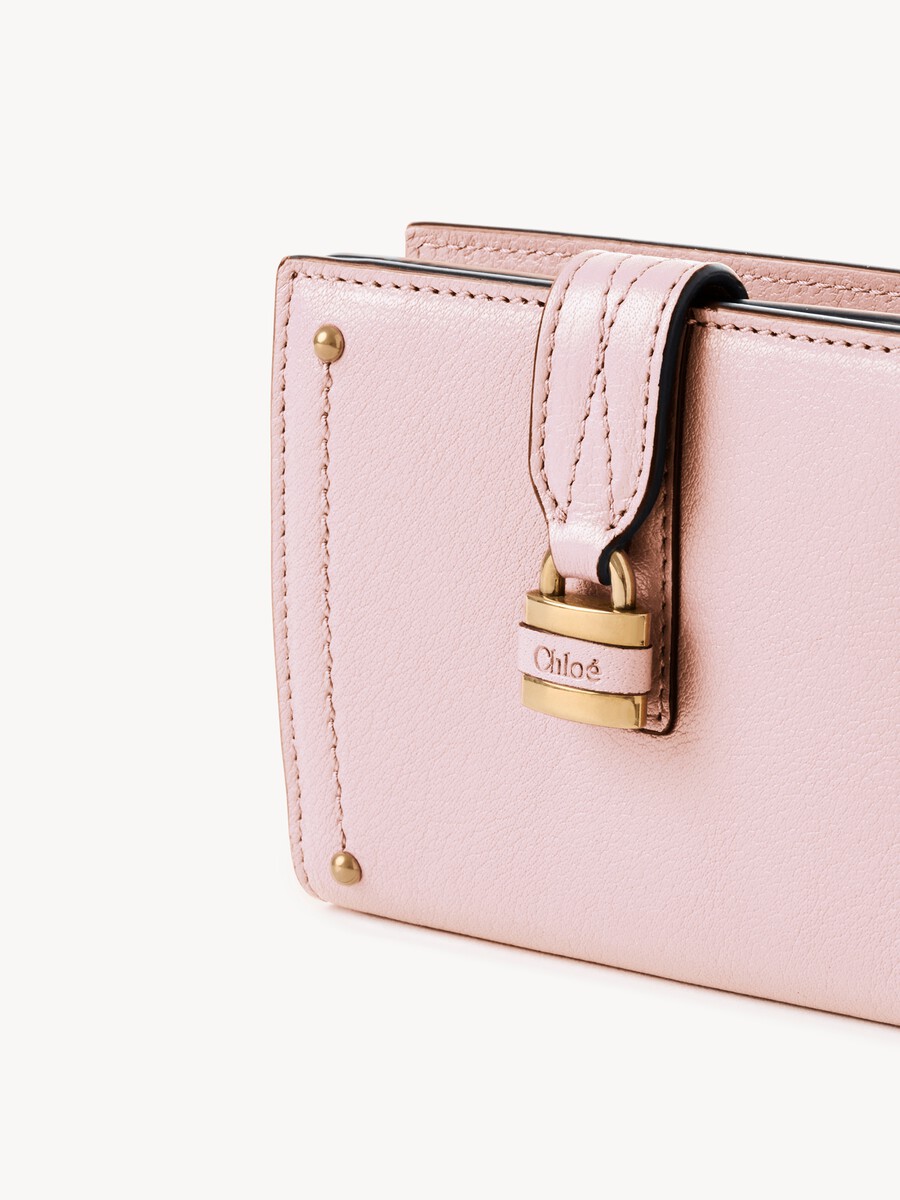 Paddington square wallet in grained leather - 3