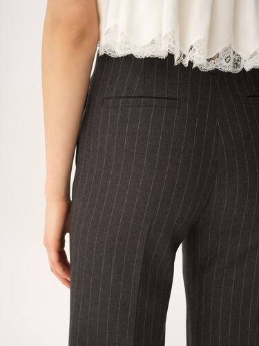 Tailored bootcut pants in wool - 6