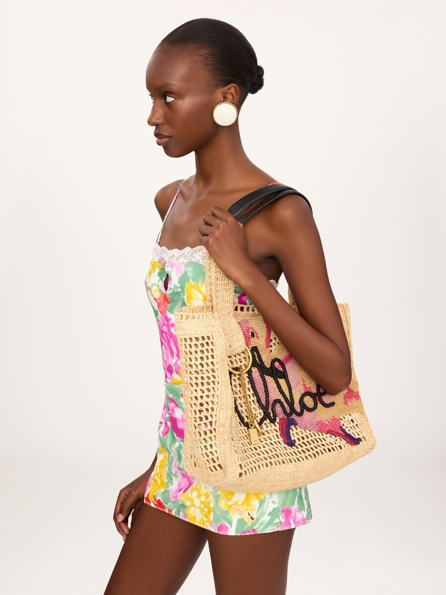 Summer Banana east-west tote bag in raffia - 3
