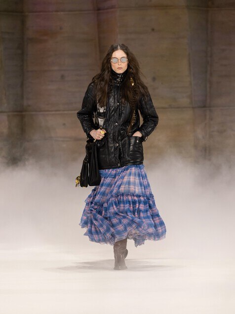 Look 15