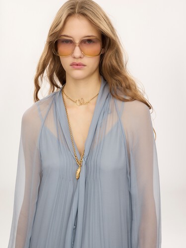 Fluid lavalli&egrave;re long dress in silk mousseline - 4