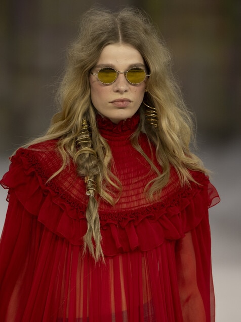 Look 10