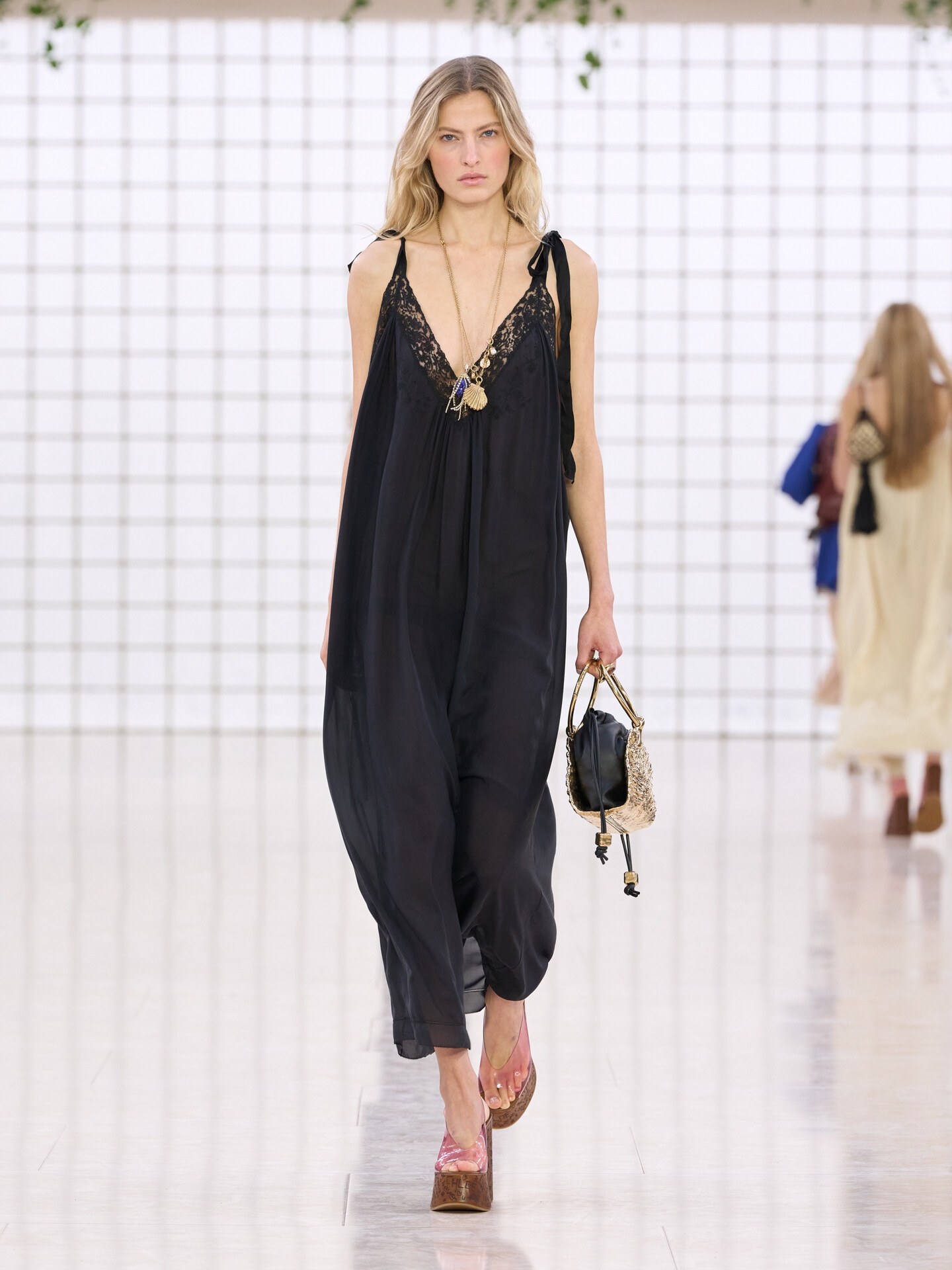 Look 20 - 1