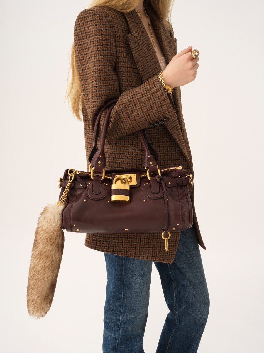 The Treasure Tails charm in shearling - 3