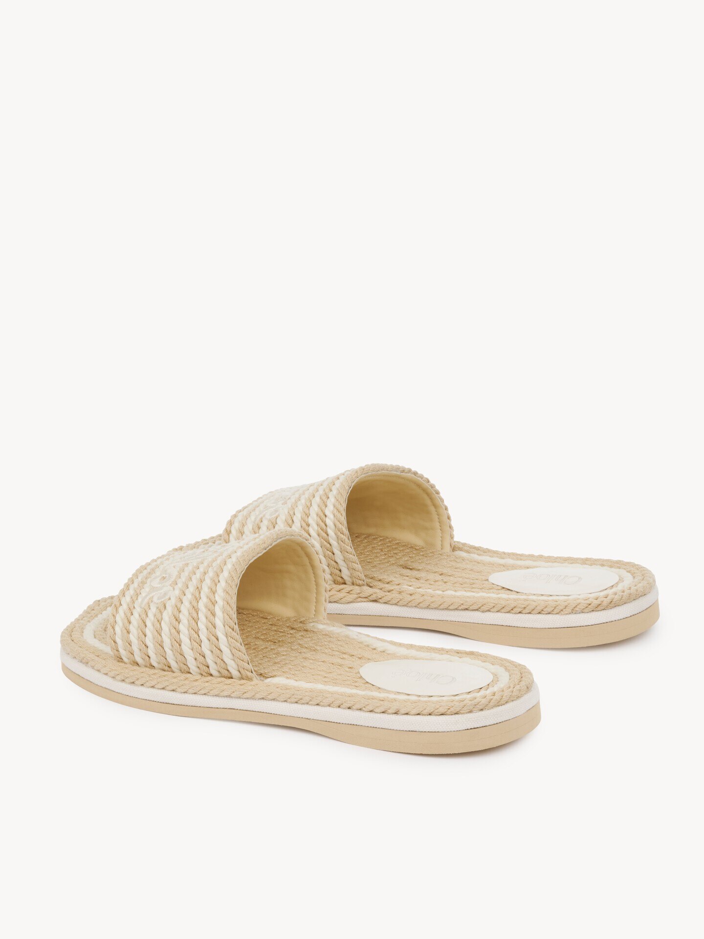 Chlo&eacute; Sand slide - 5.0