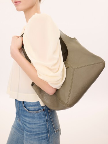 Chlo&eacute; Balloon east-west tote bag in grained leather - 3