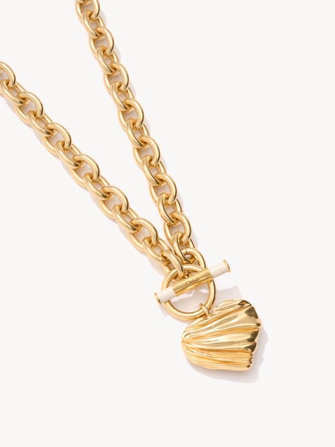 The Chlo&eacute; Pleated Heart necklace