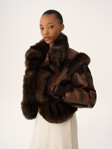 Short hybrid bomber jacket in leather - 6