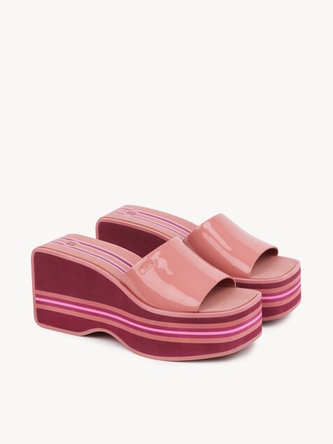 Swimming Cool wedge mule