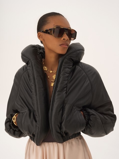 Short puffer jacket in leather