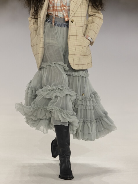 Look 03