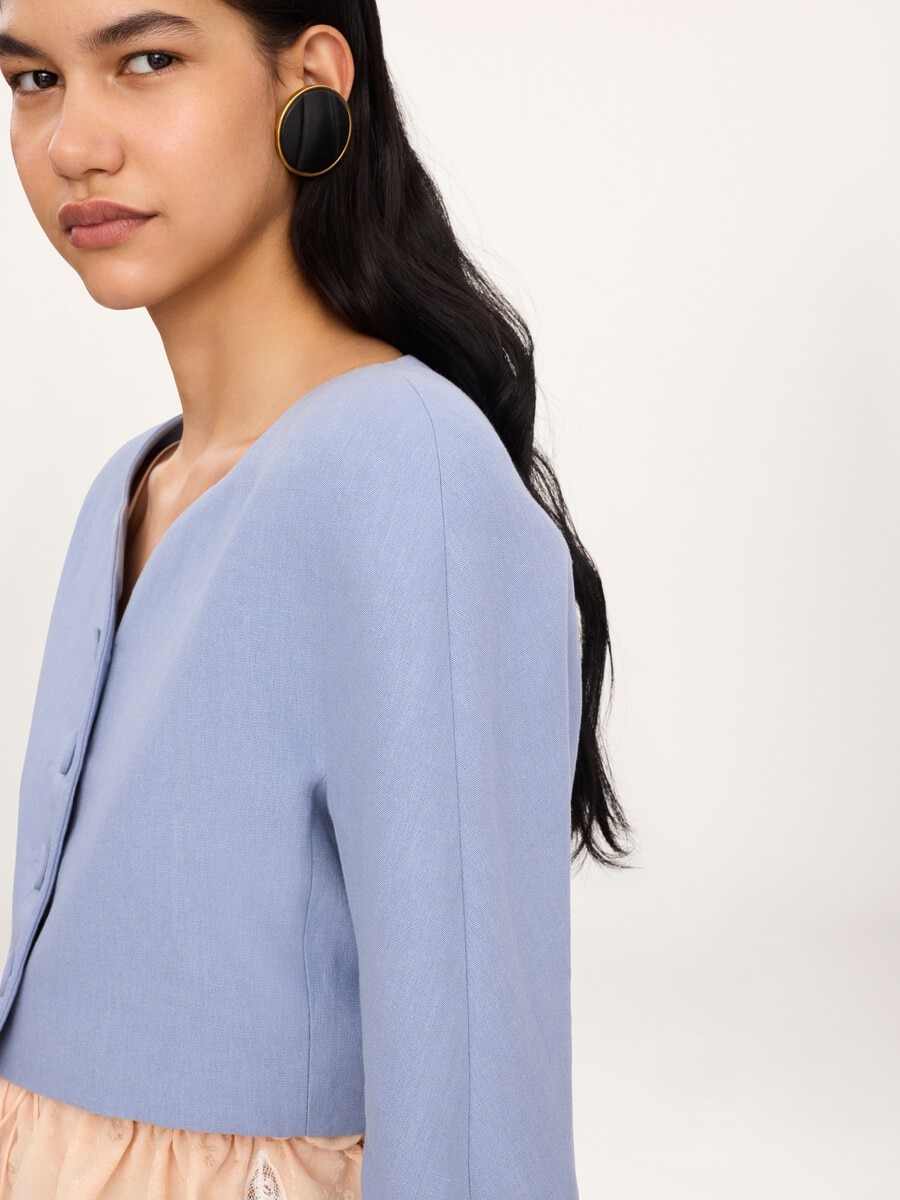 Cropped collarless jacket in linen cr&ecirc;pe - 5