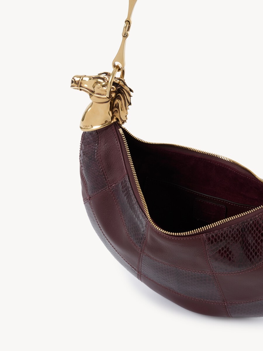 Bolso de hombro Chain Horse de cuero granulado y cuero de serpiente - 8
