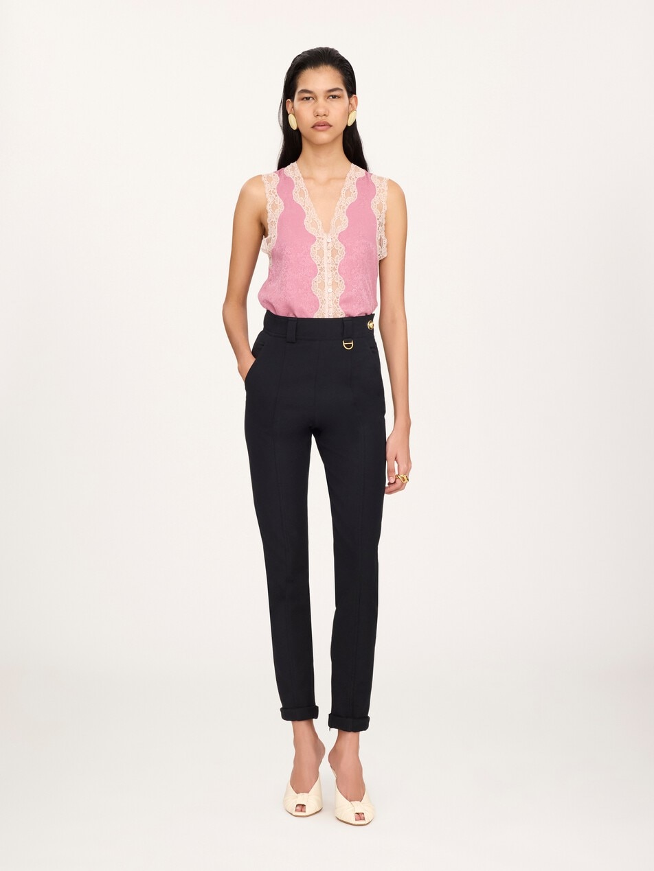 High-rise fitted pants in stretch tricotine