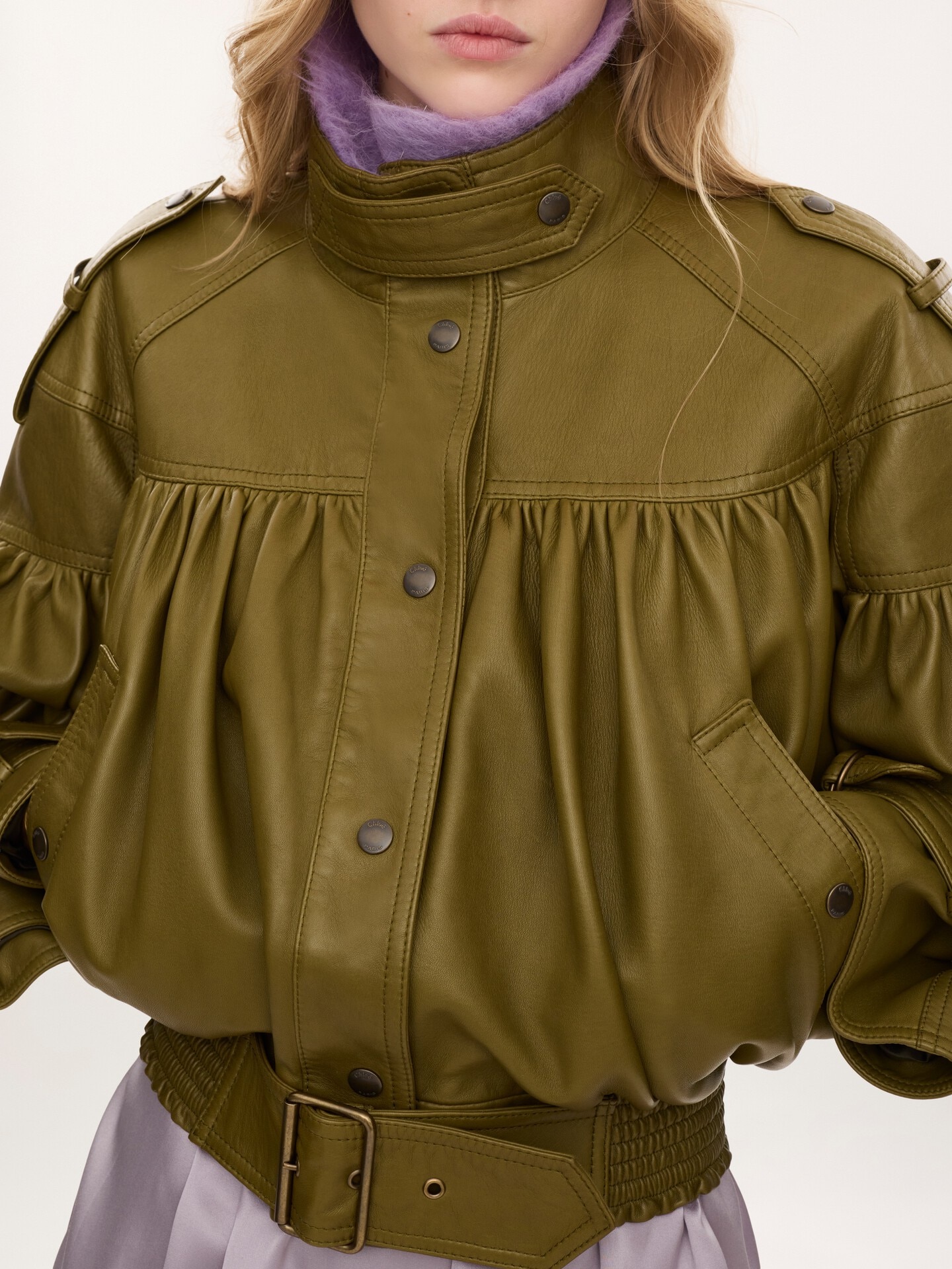 High-neck cropped jacket in leather - 4.0
