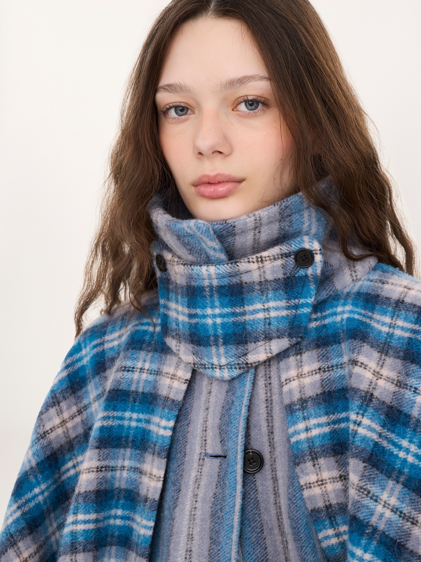 High-neck short cape coat in check wool & alpaca - 6.0