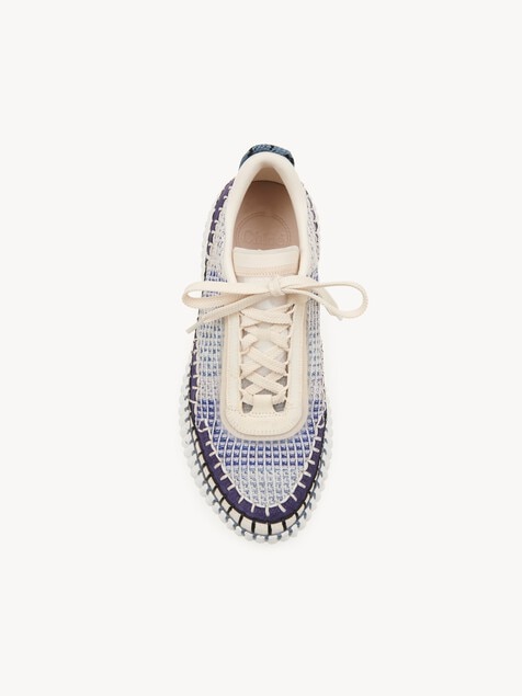 Nama sneaker
