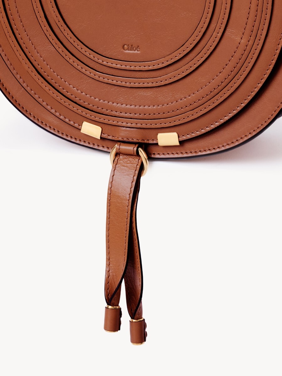 Bolso saddle Marcie de cuero brillante - 6