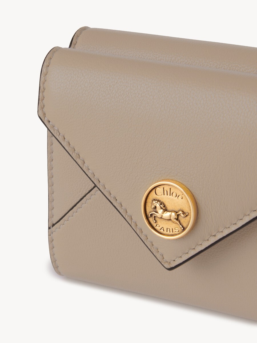 Petit portefeuille &agrave; trois volets Envelope en cuir grain&eacute; - 3