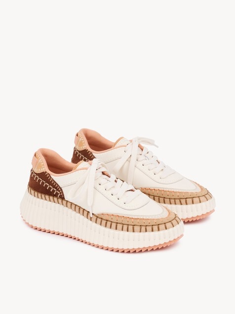 Nama sneaker