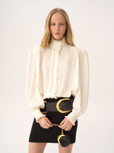 Fitted mini skirt in a wool & cashmere knit - 4