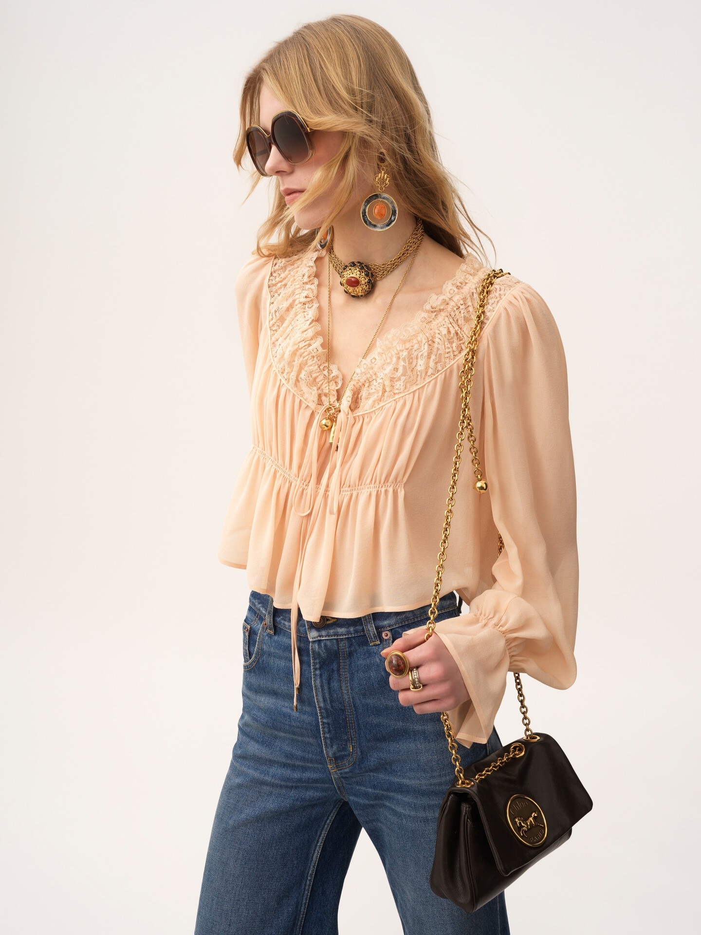 Scoop-neck cropped top in silk georgette & lace - 3.0