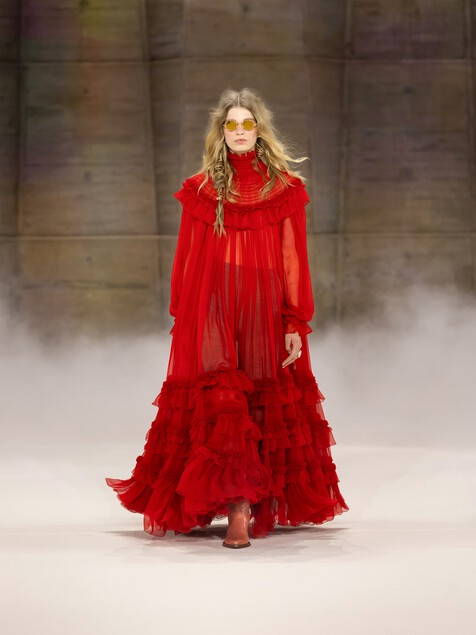 Look 10