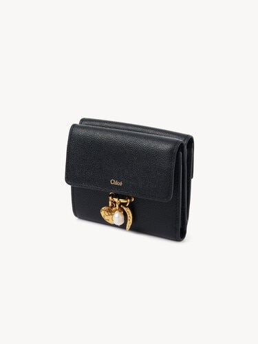 Small Chlo&eacute; Charms tri-fold wallet in grained leather - 3
