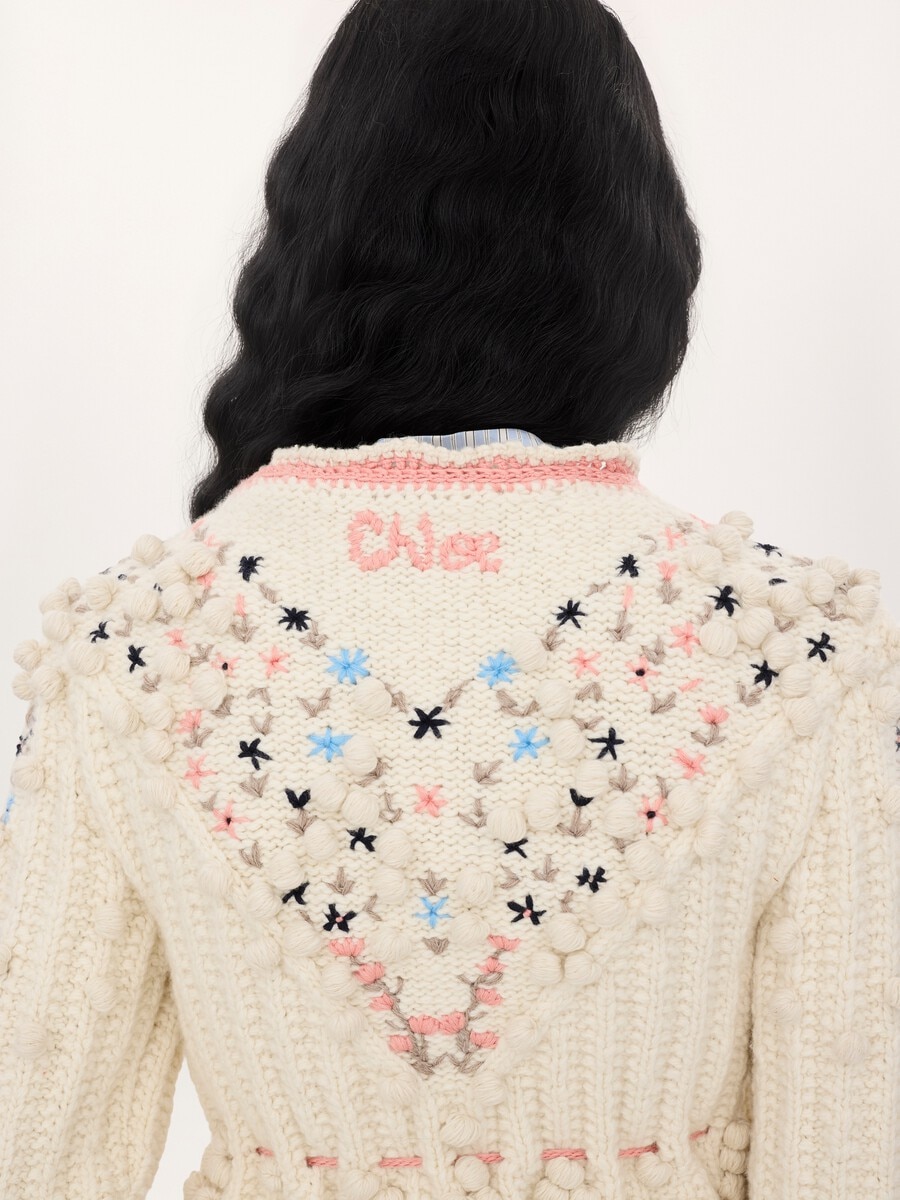 Cropped fitted cardigan in a wool knit - 6