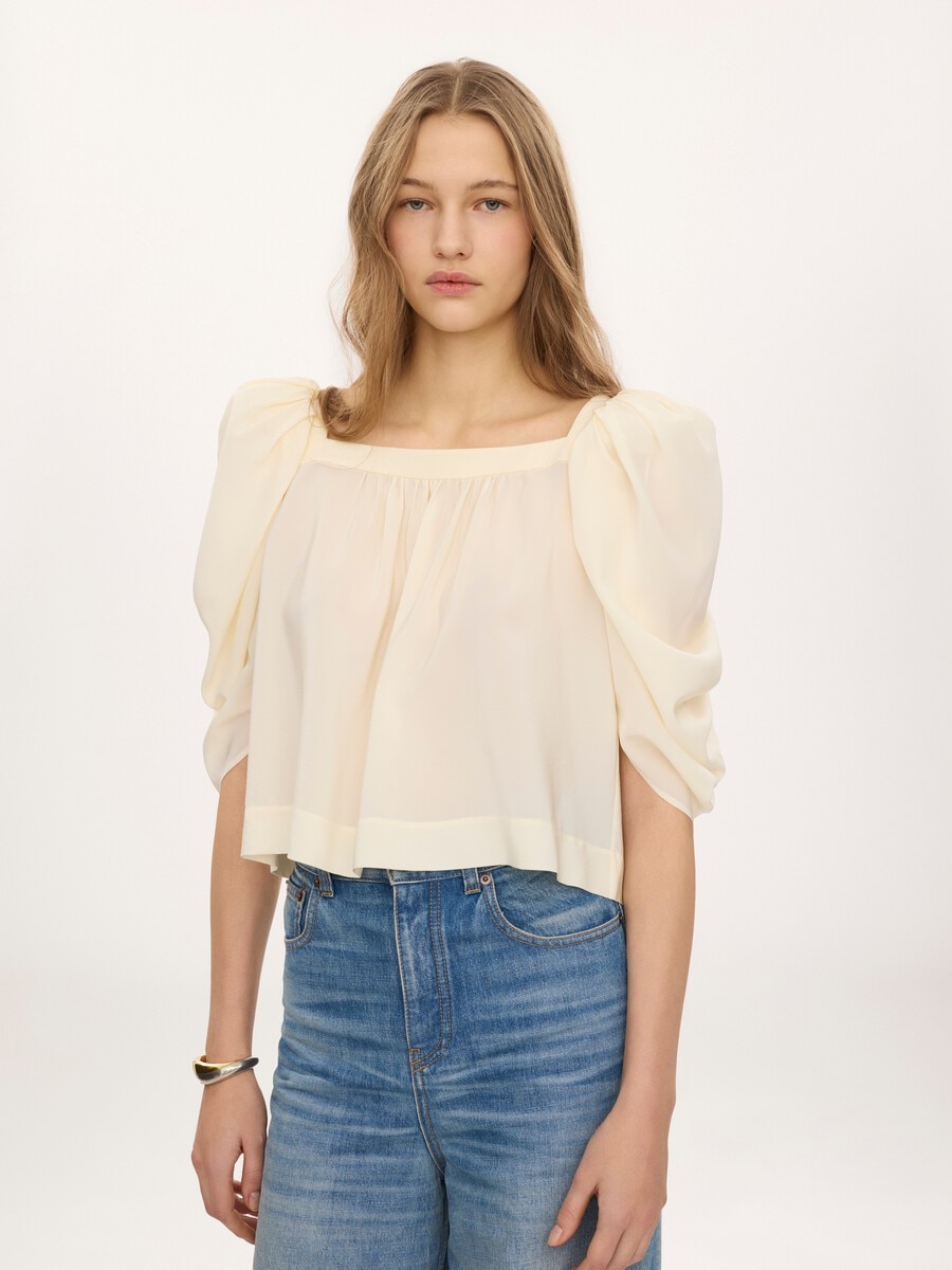 Puff-sleeve pleated top in cr&ecirc;pe de chine - 3