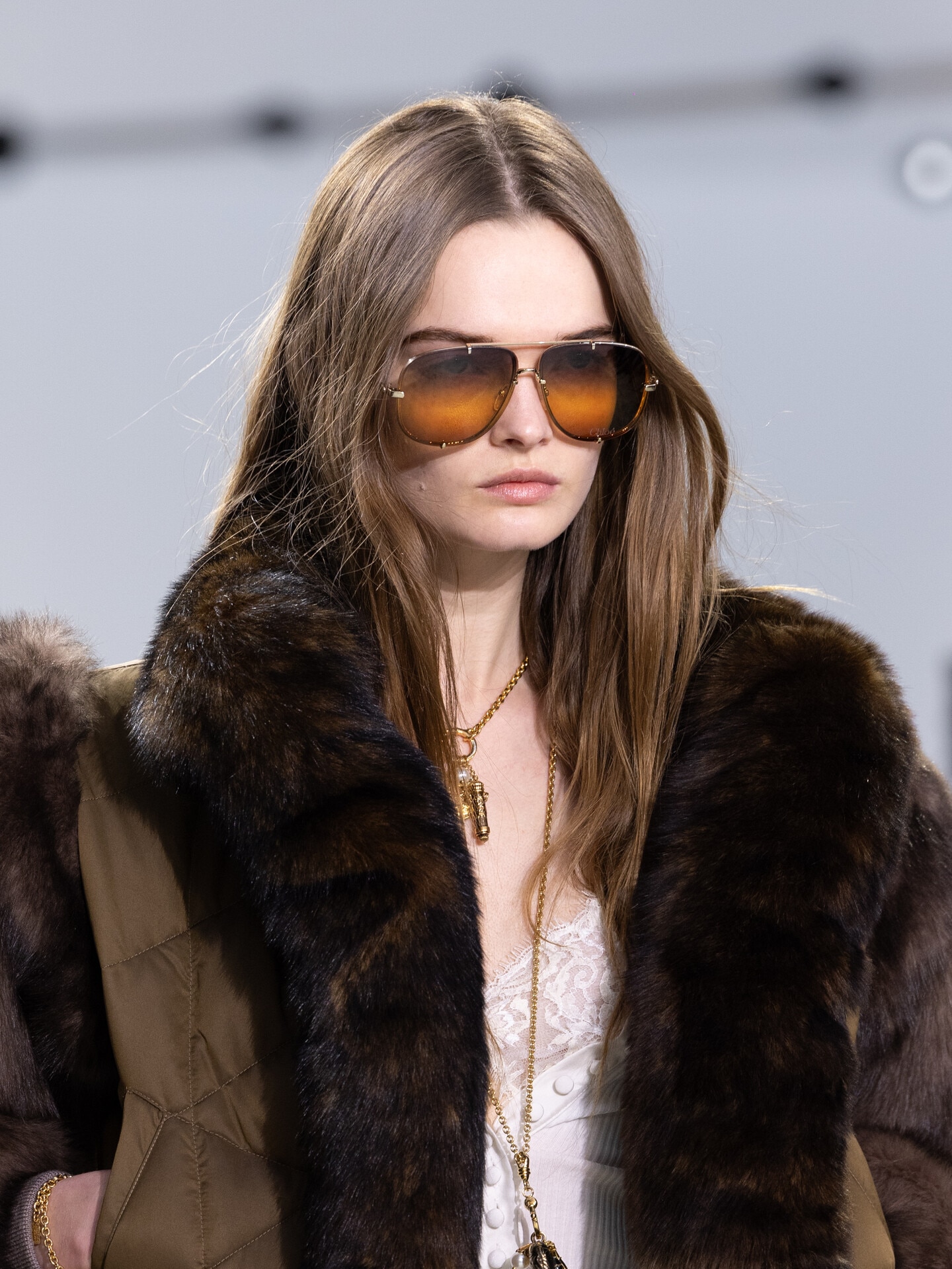 Look 19 - 2