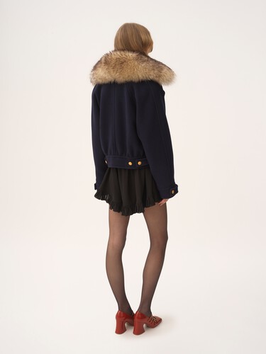 Short boxy double-breasted coat in wool - 5