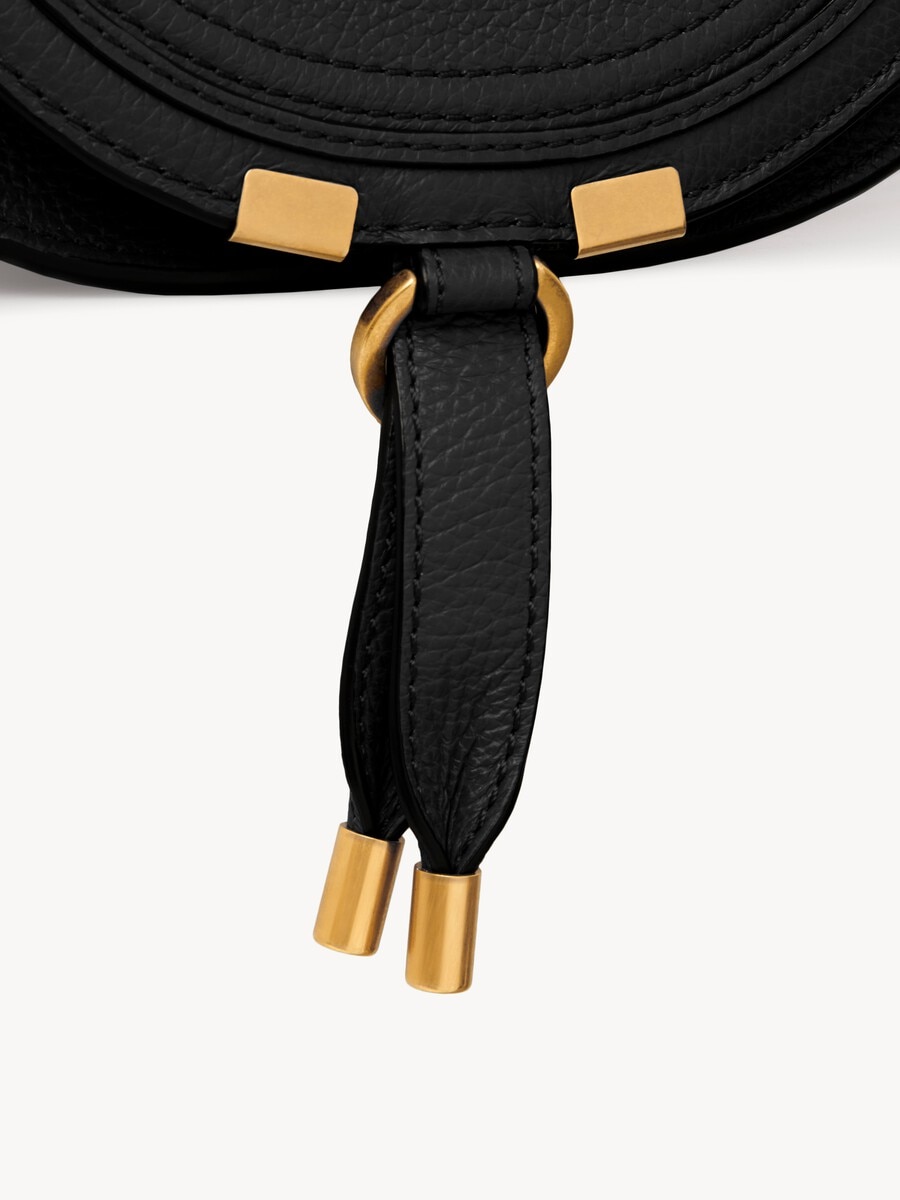Bolso saddle peque&ntilde;o Marcie de cuero granulado - 9